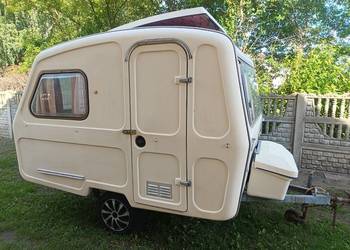 Niewiadów N126 na resorze