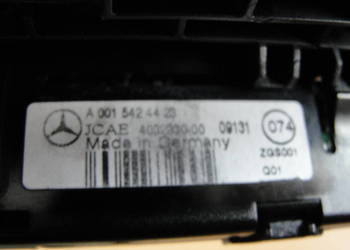 KRATKA MASKOWNICA WYŚWIETLACZ PDC KOKPITU MERCEDES W212 CZARNY 2126800589