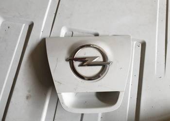 KLAMKA PRZYCISK BLENDA ZAMEK KLAPY TYŁ ASTRA IV J
