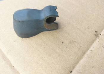 GOLF 2 JETTA 2  867955435 OSŁONA ZAŚLEPKA PRZÓD ŚRUBY RAMION WYCIERACZKI