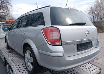 Lampy tył opel astra h