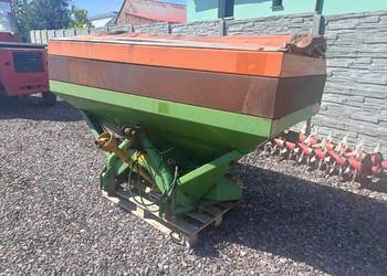 2000l Rozsiewacz nawozu AMAZONE ZA-U 1501 (plandeka)