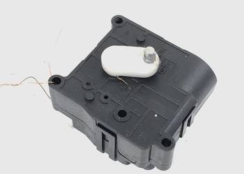 SILNIK NAGRZEWNICY TOYOTA 113800-2051 COROLLA E13 04-09