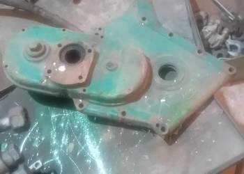 John deere Lanz 300  , dekiel rozrządu silnika