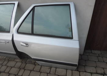 DRZWI PRAWY TYŁ SKODA FELICJA HB 5D