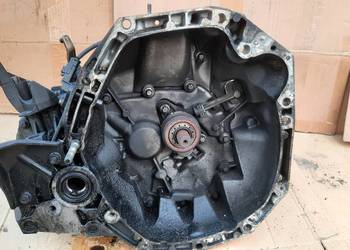 skrzynia biegów clio III modus scenic 1.5 dci JR5 124 JR5124