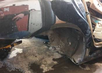 ĆWIARTKA BŁOTNIK PRAWY TYŁ  2009  S - KLASA W221 ĆWIARTKA BŁOTNIK PRAWY TYŁ  2009  S - KLASA W221