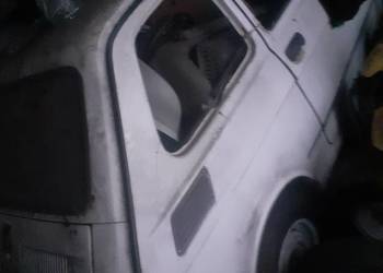 Czesci Fiat 126p klapa silnik maska skrzynia
