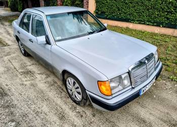 Mercedes-Benz W124