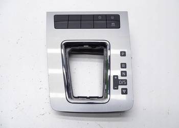 RAMKA ZMIANY BIEGÓW PANEL 5E2713203L SKODA OCTAVIA III