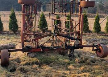 Kultywator uprawowy 6 m. Stan świetny.