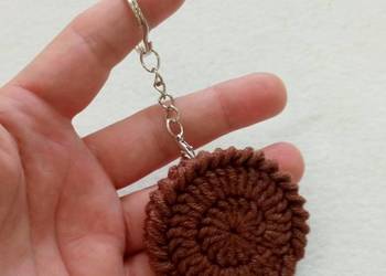 Ciasteczko Oreo wykonane na szydełku brelok zawieszka