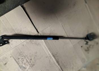 SILOWNIK KLAPY PRAWY  OPEL AGILA
