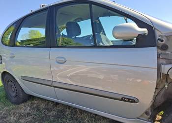 Scenic 1 Mk I NV632 drzwi przód tył zderzak błotnik szyba