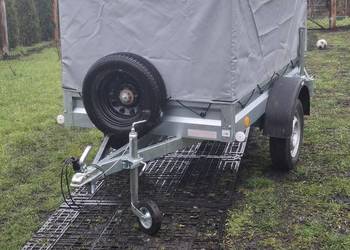 Przyczepka samochodowa