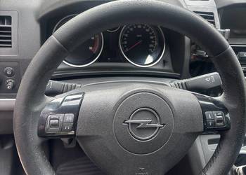 Opel zafira 2008 1.9 cdti