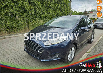 Ford Fiesta Podgrzewane fotele / Klimatyzacja / Czujniki parkowania Mk7 (2…