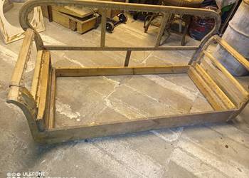 Szezlong, stary stelaż do renowacji