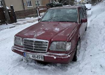 Syndyk sprzeda samochód MERCEDES-BENZ W124, r. 1994, benzyna+gaz