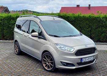 Ford Tourneo Courier 2017 Pb +Lpg Zadbany , Niski przebieg !!!
