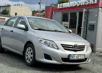 Toyota Corolla Benzyna Zarejestrowany Ubezpieczony Seria E15 (2007-2013)