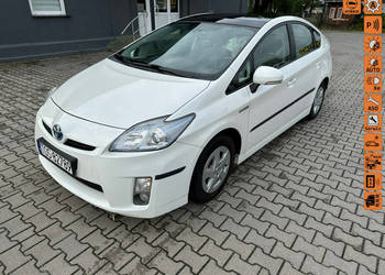 Toyota Prius 1.8 hybryda, Pełny Serwis Aso Toyota, Stan idealny. IV (2015-…