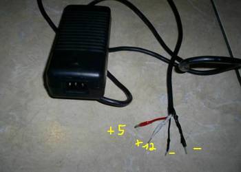 amiga 500,600 zasilacz 12v,560mA i 5v,4a brak wtyk