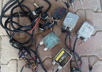 Przetwornice przewody przekaźniki lamp Xenon i ringów