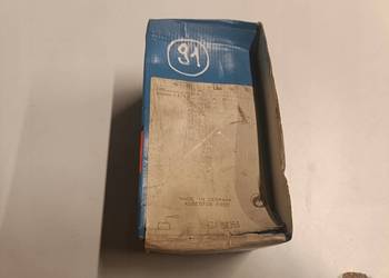 KLOCKI HAMULCOWE Ford Granada PRZEDNIE _ przód 431581