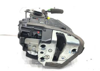 ZAMEK DRZWI PRAWY PRZÓD TOYOTA COROLLA E21 Sedan/Limuzyna