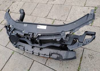Volkswagen Passat B6 2.0 TDi pas przedni chłodnice wentylatory