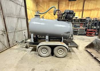 Przyczepa cysterna do bentonitu , koparka próżniowa