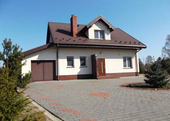 Dom mieszkalny w Kampinoskim Parku 40 km od W-wy.