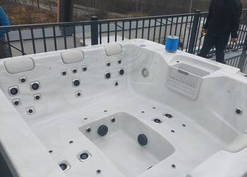 6-osobowa wanna spa Discovery