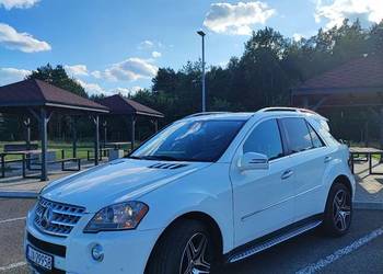 Mercedes-Benz ML W164 5.5 550 V8 388KM LPG 4MATIC 4x4 fabryczny pakiet AMG