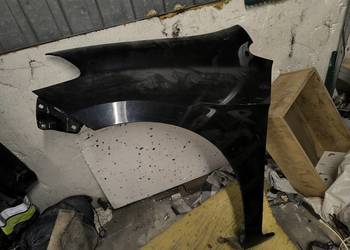 Honda frv  błotnik przedni