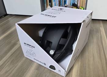 Czarny kask na rower/hulajnogę