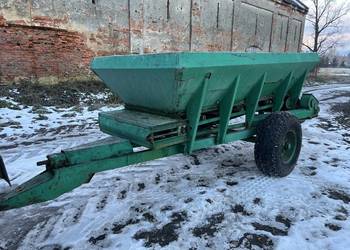 Piast RCW rozsiewacz wapna/nawozu