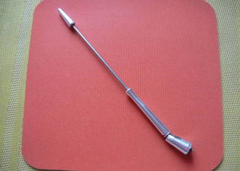 Antenka samochodowa