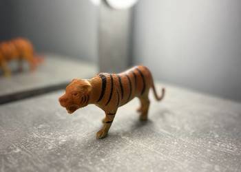 Tygrys / figura / figurka składana