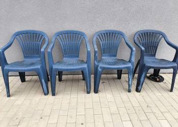 Krzesła plastikowe, mocne