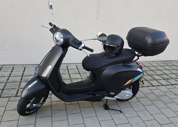 Vespa Primavera S 125 – jak nowa, tylko 182 km! Czarny matt
