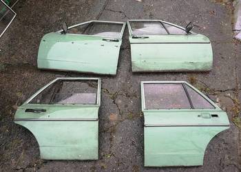 Przednie drzwi VW Passat B1 Przednie drzwi VW Passat B1