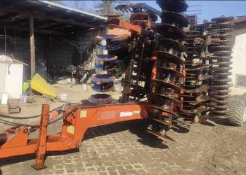 Brona talerzowa Gregoire Besson 5,3 ciężka talerze na sprężynie