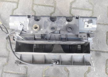 NAGRZEWNICA Panel nawiewu mercedes 6738300561 811 911 914 NAGRZEWNICA Panel nawiewu mercedes 6738300561 811 911 914