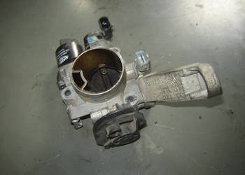 Renault Clio 1.2  8V D7F przepustnica 102698A