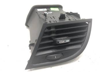 KRATKA NAWIEWU PRAWY PRZÓD OPEL ZAFIRA C 13432403 Minivan WENTYLACJI