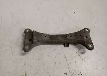 BMW E90 E91 E87 E81 E82 E84 1.8d 2.0d  Wspornik Łapa Skrzyni   6760300