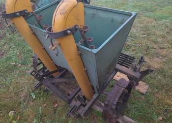 Sadzarka do ziemniaków kubełkowa radełka 3 obsypnik