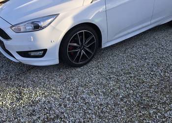 Ford Focus III Kombi